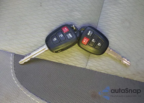 2019 Toyota Corolla Le from USA, damaged, VIN 2T1BURHE8KC223221